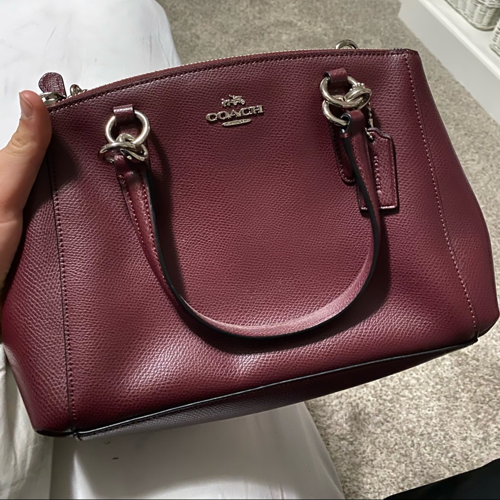 BURGUNDY UNUSED COACH PURSE